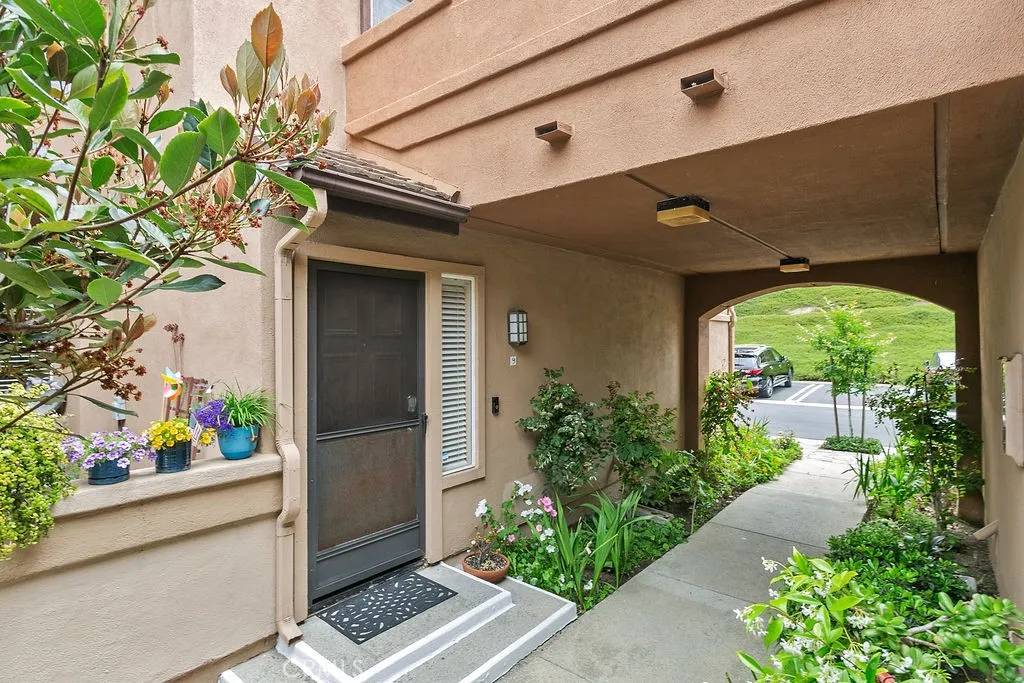 Dana Point, CA 92629,9 Silvertide Drive