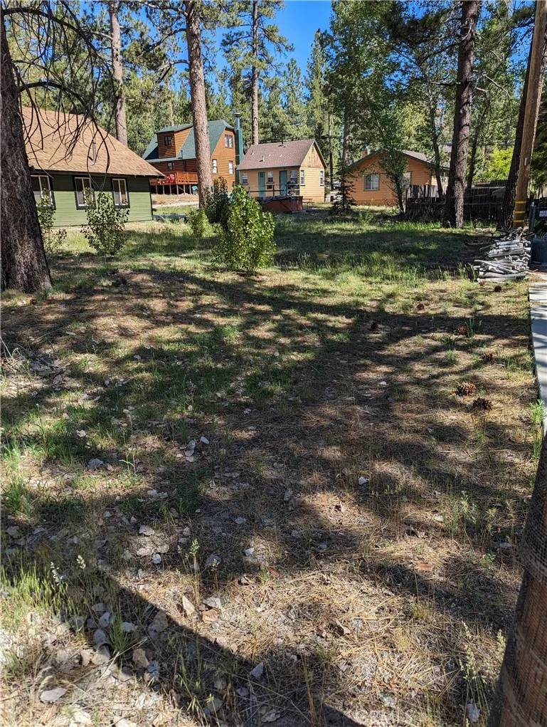Big Bear Lake, CA 92315,39424 Ruby