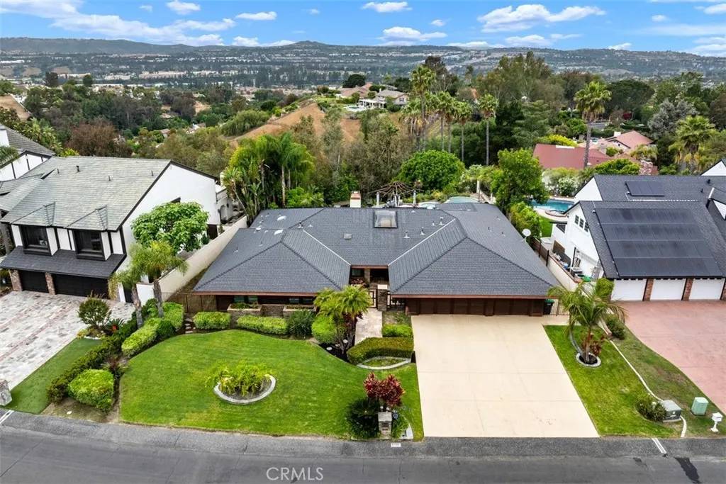 Laguna Hills, CA 92653,27121 Shenandoah Drive