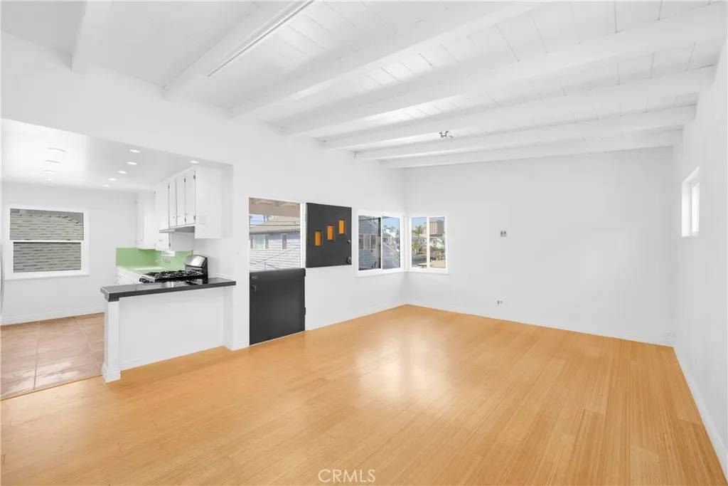 Newport Beach, CA 92663,3608 Park Lane #B