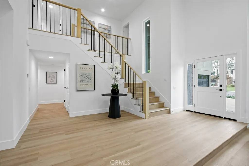 Laguna Hills, CA 92653,25122 Natama Court