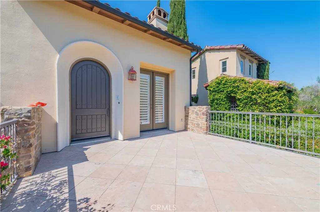 Irvine, CA 92603,53 Sweet Bay