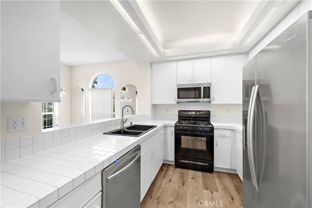 Rancho Santa Margarita, CA 92688,1 Montana Del Lago Drive