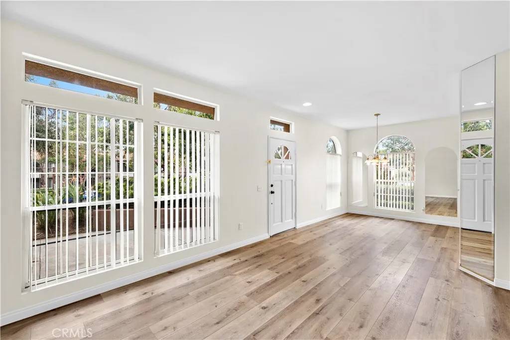 Rancho Santa Margarita, CA 92688,1 Montana Del Lago Drive