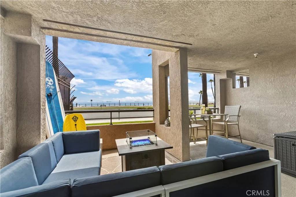 Huntington Beach, CA 92648,1200 Pacific Coast #114