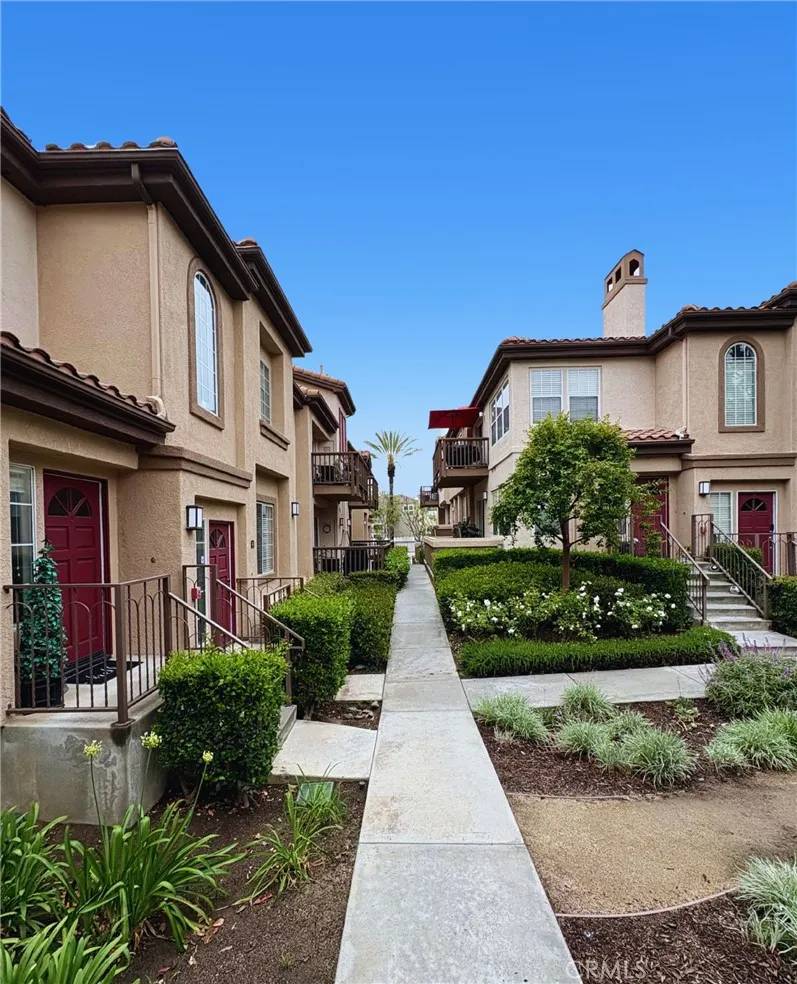 Rancho Santa Margarita, CA 92688,26 Montana Del Lago Drive