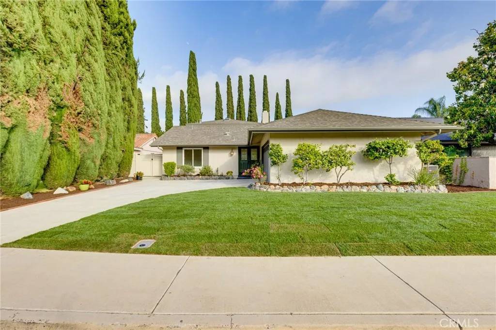 Mission Viejo, CA 92691,24595 Alcoba Drive
