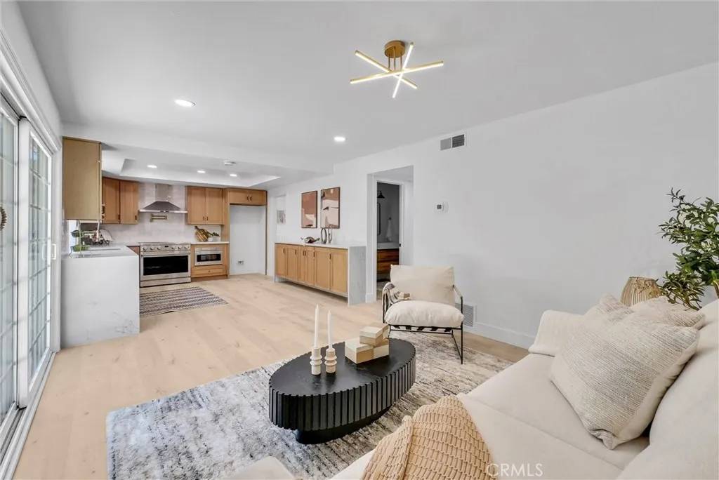 Diamond Bar, CA 91765,626 Ritter Street