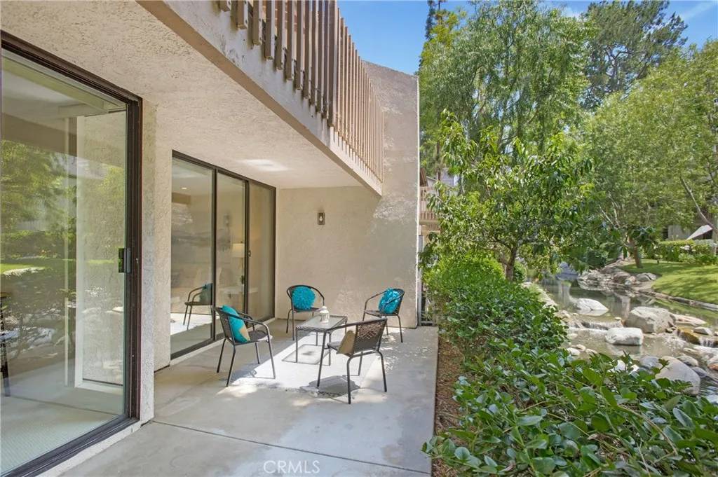 Laguna Hills, CA 92656,26701 Quail Creek #31
