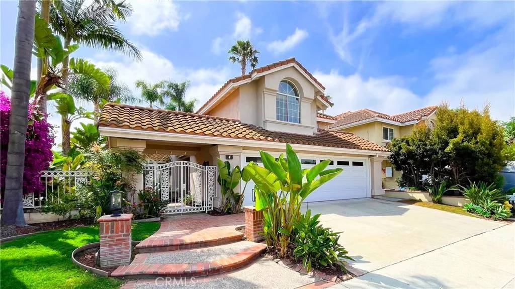 Irvine, CA 92614,4 Salerno