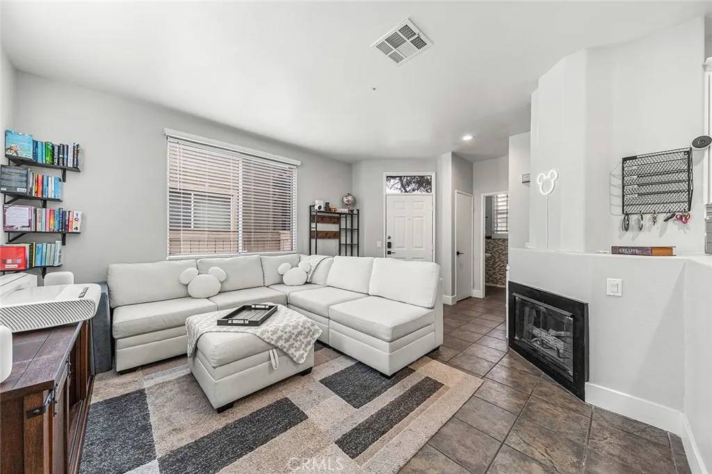 Rancho Santa Margarita, CA 92688,23 Calle De Vida