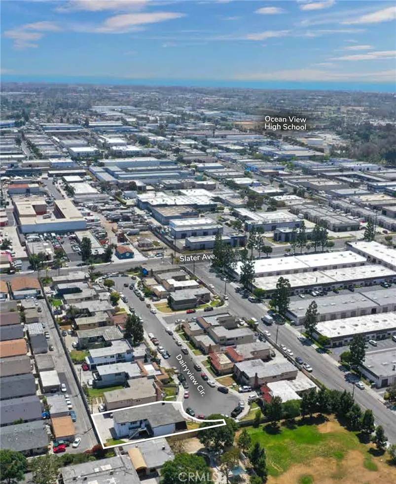 Huntington Beach, CA 92647,17372 Dairyview Circle