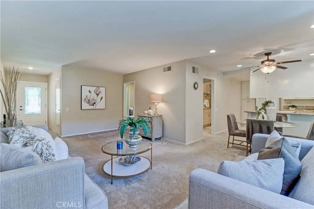 Laguna Woods, CA 92637,5341 Bahia Blanca West #C