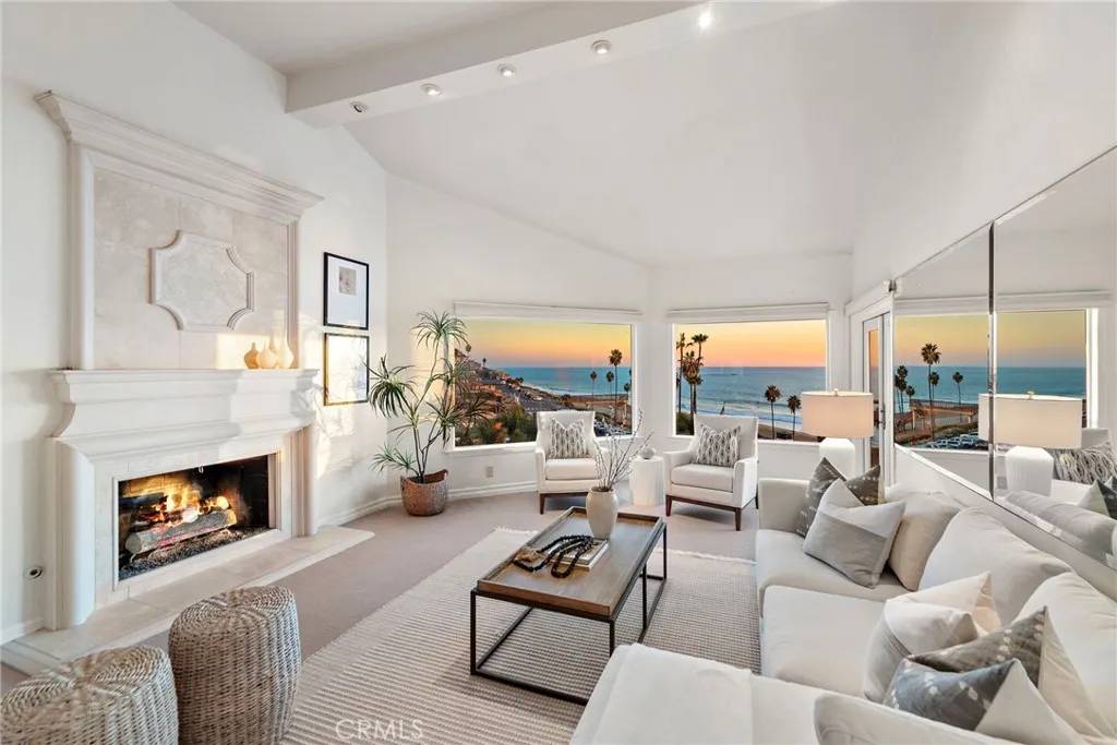 San Clemente, CA 92672,408 Pasadena Court #L