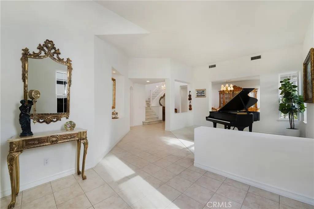 Irvine, CA 92620,7 Glenhaven Lane