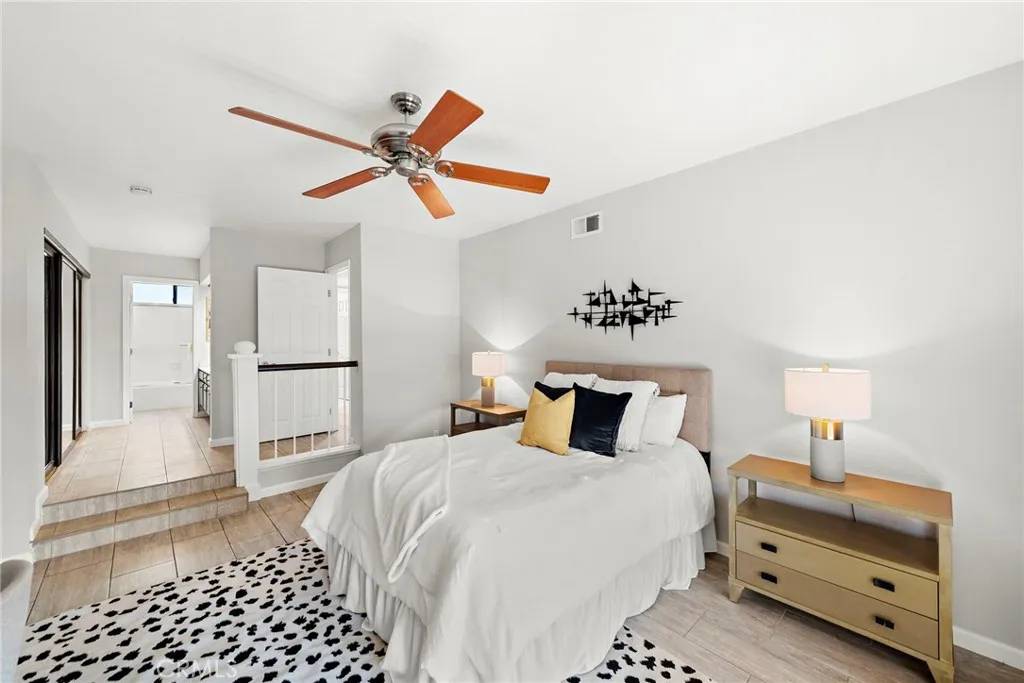 Mission Viejo, CA 92692,27760 La Costa #16