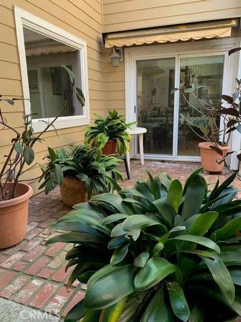 Huntington Beach, CA 92648,325 21st Street