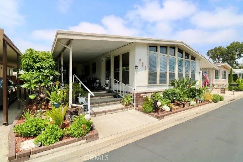 Placentia, CA 92870,731 Glenlake #71