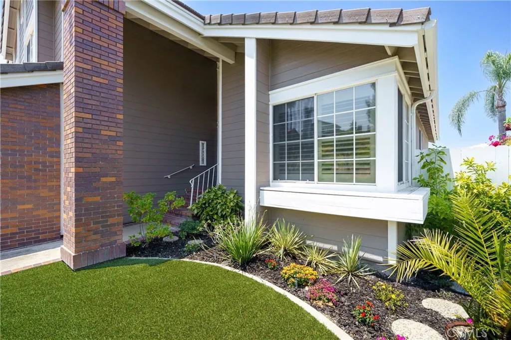 Mission Viejo, CA 92692,21811 Calatrava