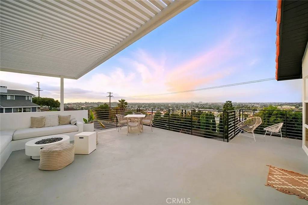 Torrance, CA 90505,4309 Mesa Street