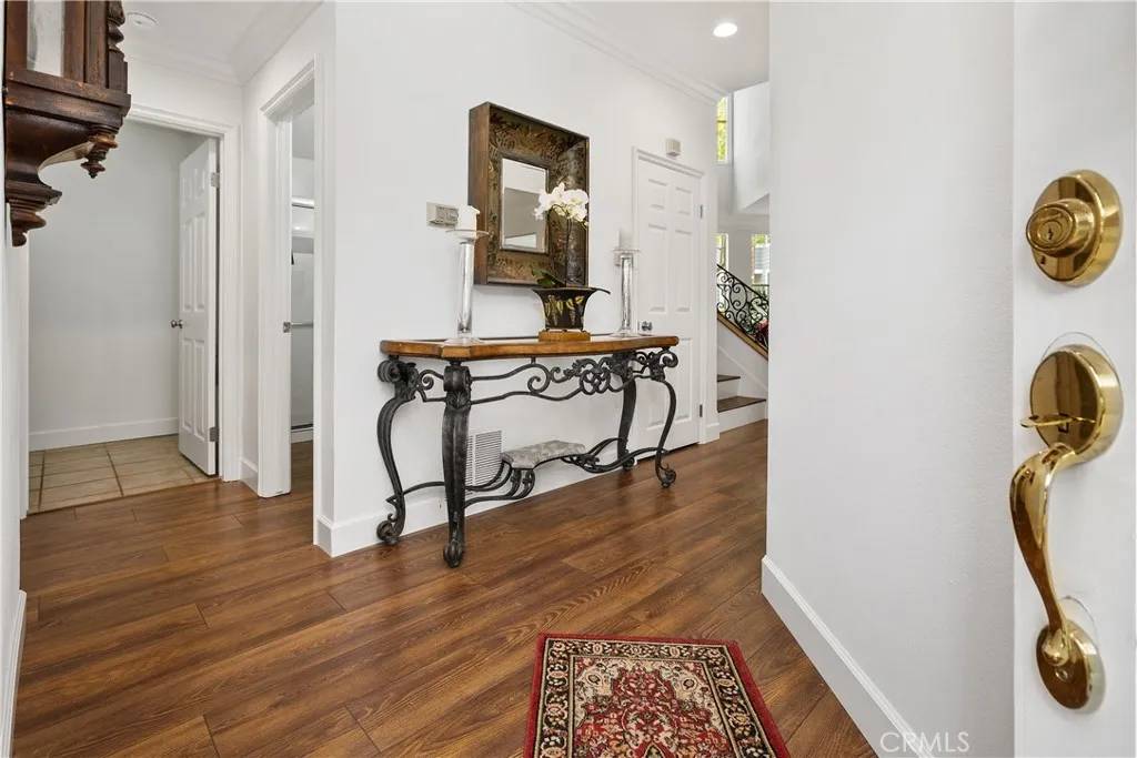Newport Beach, CA 92660,273 Haverfield #156