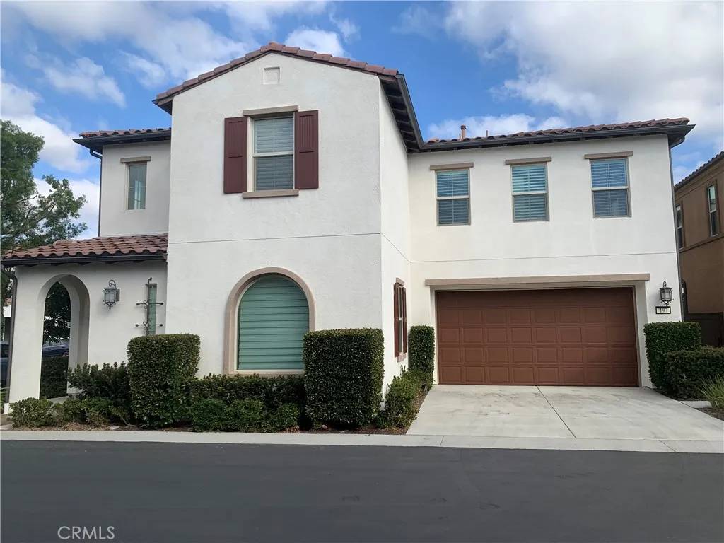 Irvine, CA 92618,197 Firefly