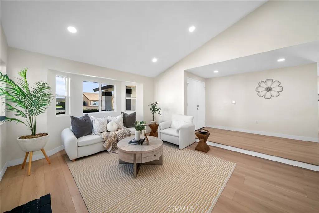 Whittier, CA 90604,15604 Sharonhill Dr.