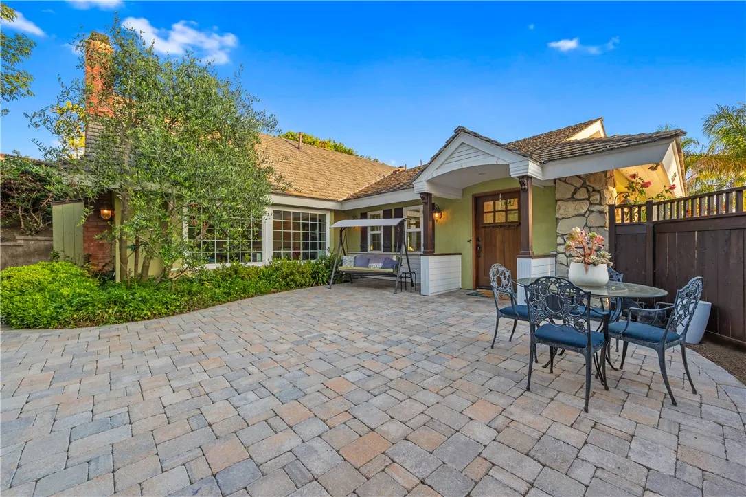 Costa Mesa, CA 92626,2726 Cardinal Drive