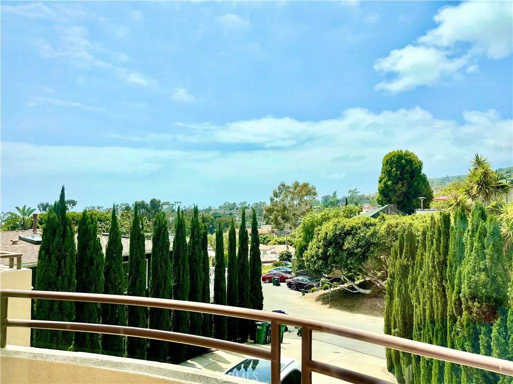 Laguna Beach, CA 92651,352 Y Place #B