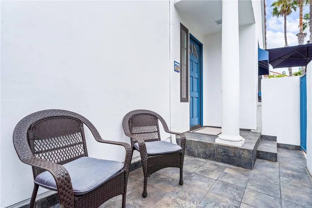 Huntington Beach, CA 92648,19451 Pompano #107