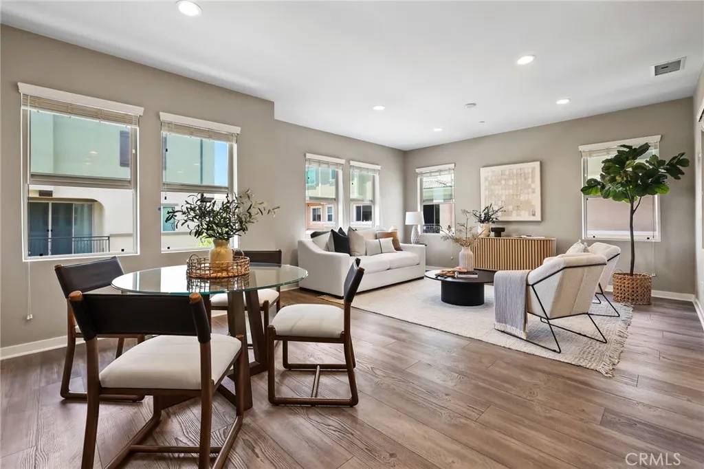 Lake Forest, CA 92610,109 Alder Ridge