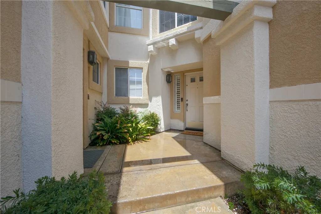 Mission Viejo, CA 92692,7 Luzern