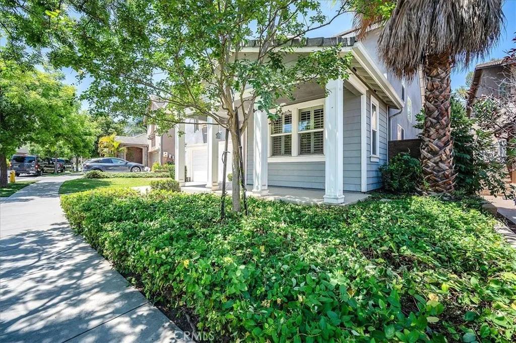 Corona, CA 92883,25217 Pacific Crest Street