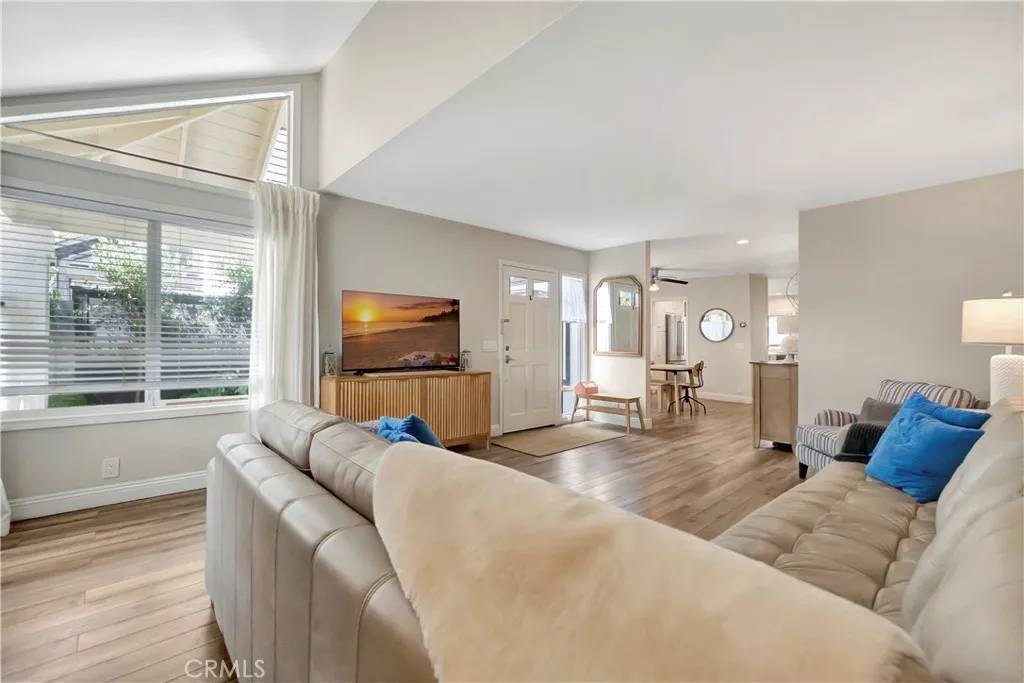 Huntington Beach, CA 92648,516 19th Street