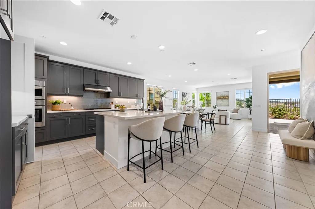 Lake Forest, CA 92610,1928 Aliso Canyon Drive