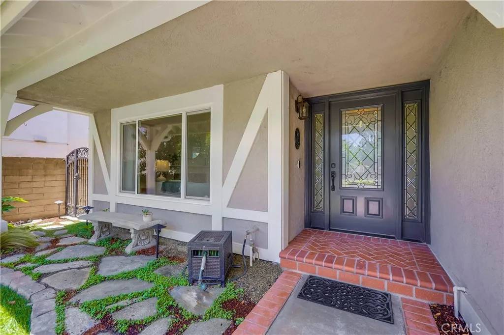 Lake Forest, CA 92630,25011 Calle Madera