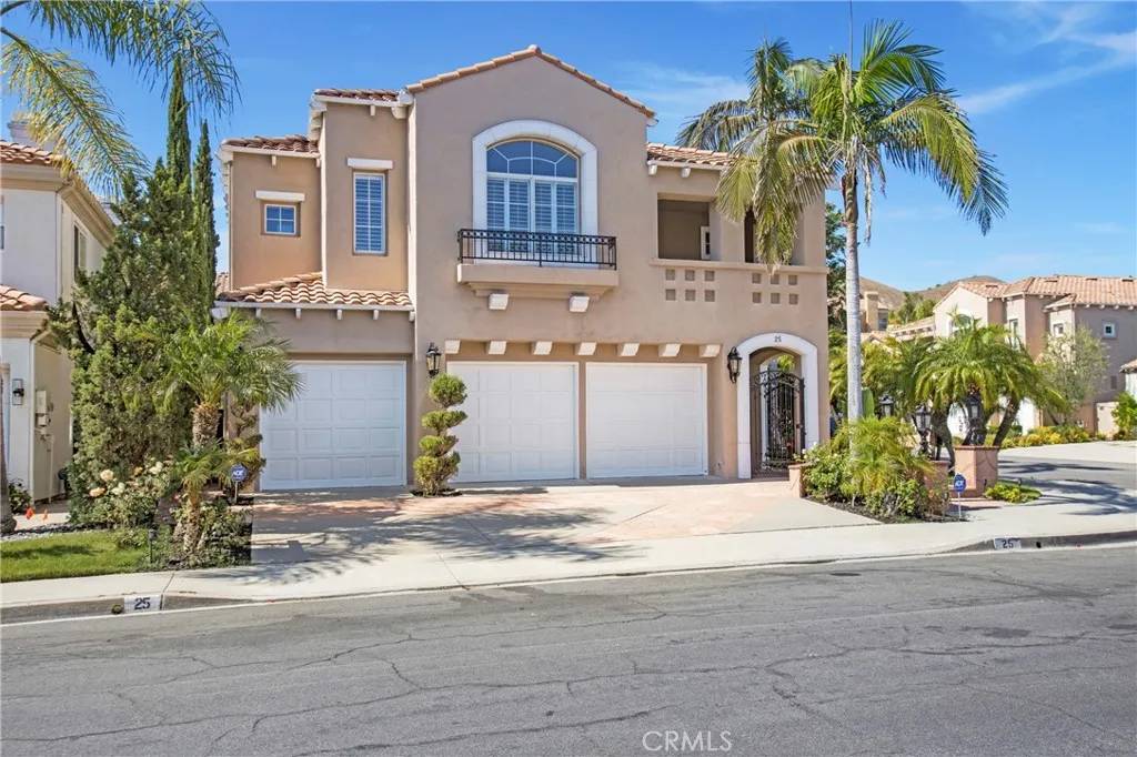 Lake Forest, CA 92610,25 Santa Maria