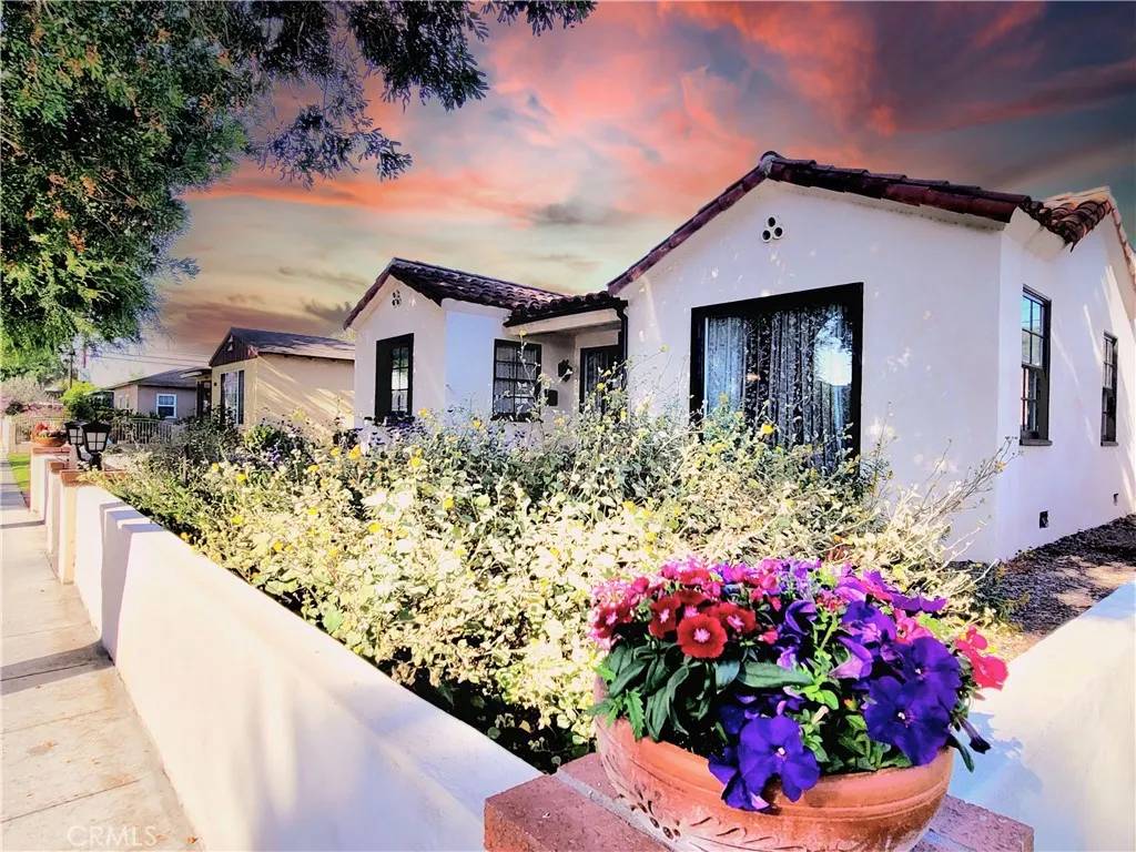 Long Beach, CA 90806,2427 Pine Avenue