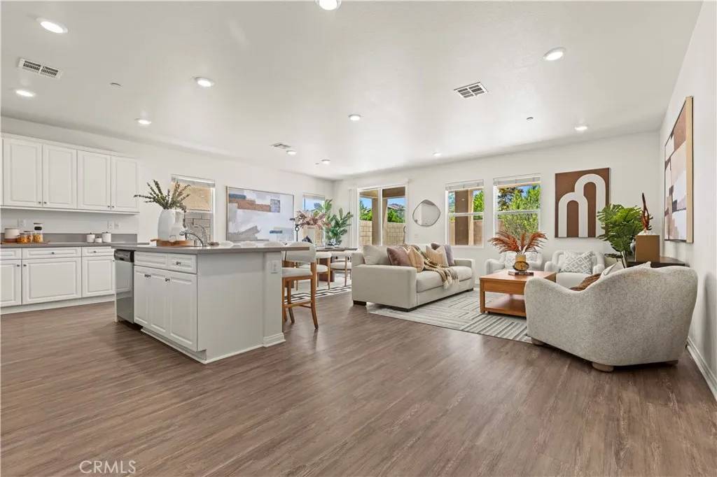 Ontario, CA 91762,4733 S Rogers Way