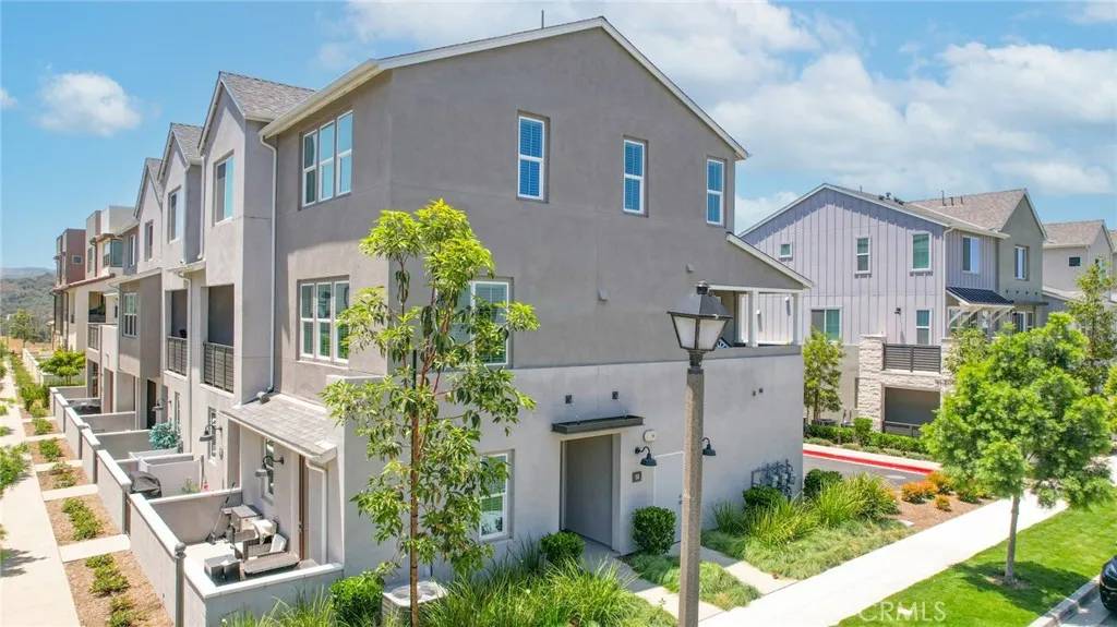 Rancho Mission Viejo, CA 92694,10 Wisteria Street