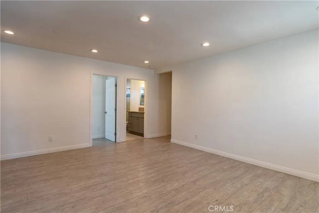 Wilmington, CA 90744,1736 Eudora