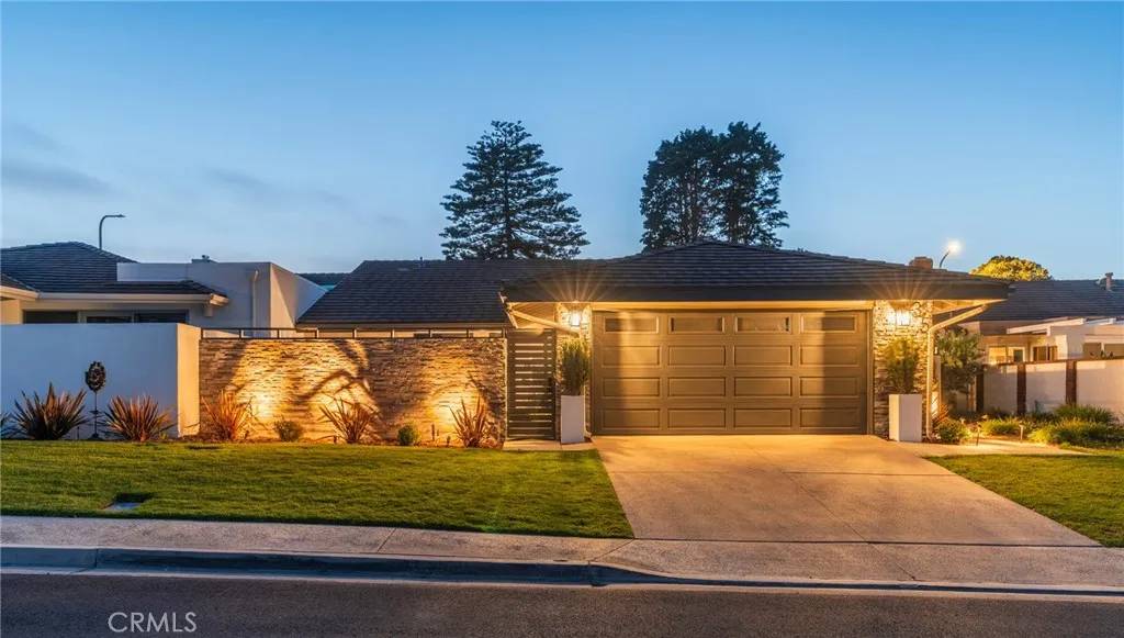 Corona Del Mar, CA 92625,35 Beachcomber Drive