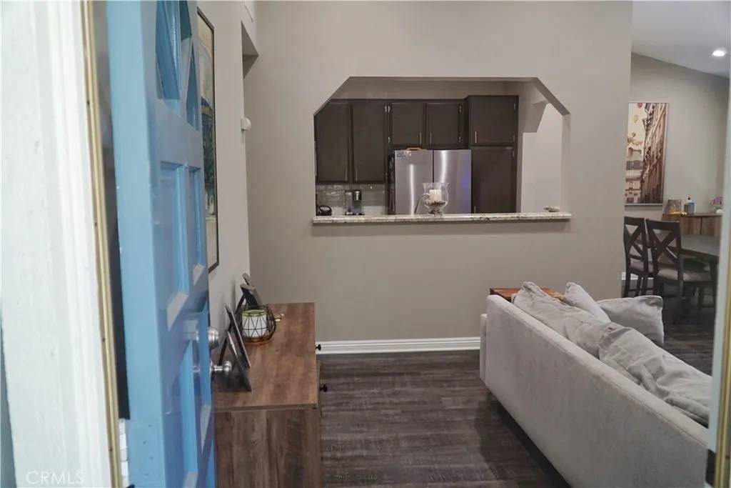 Huntington Beach, CA 92648,7262 Yellowtail Dr #206