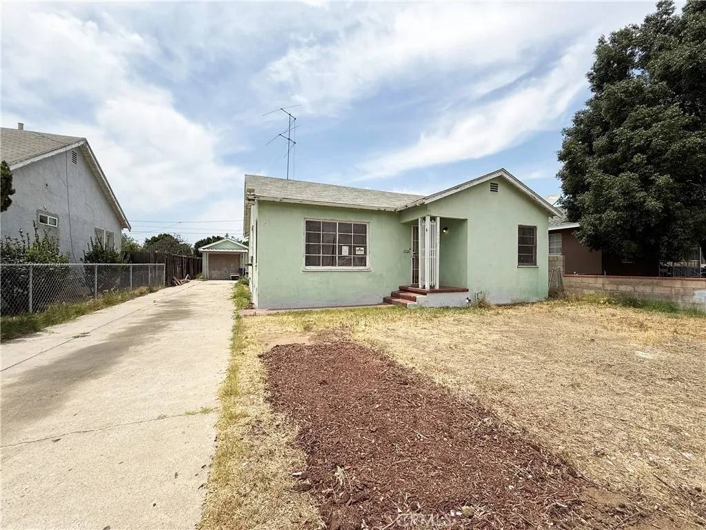 Riverside, CA 92503,3864 Myers Street