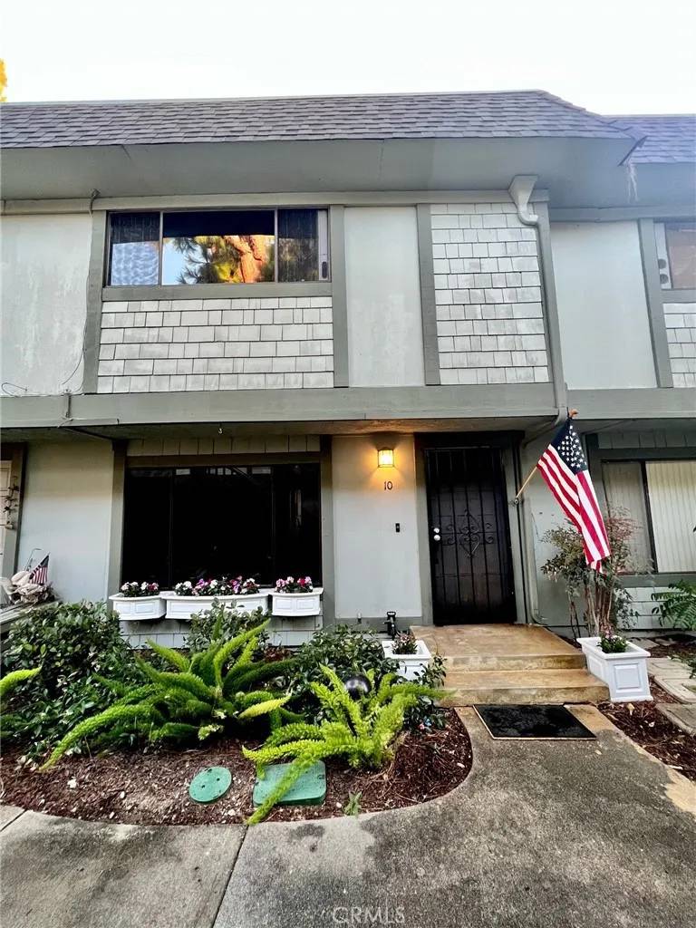 Costa Mesa, CA 92627,229 W Wilson Street #10