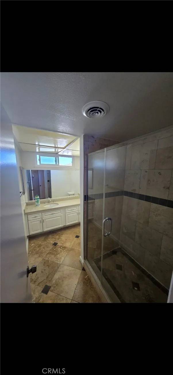 Huntington Beach, CA 92646,21892 Starfire Lane
