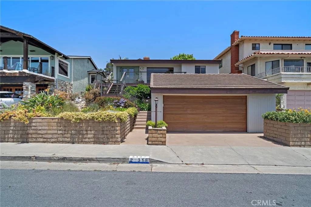San Clemente, CA 92672,318 Avenida Santa Margarita