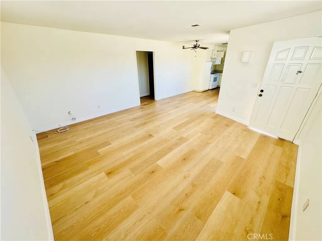 San Clemente, CA 92672,124 W Canada #B