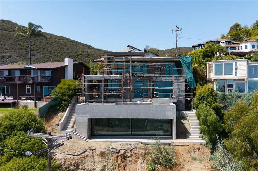Laguna Beach, CA 92651,22172 Rico Road