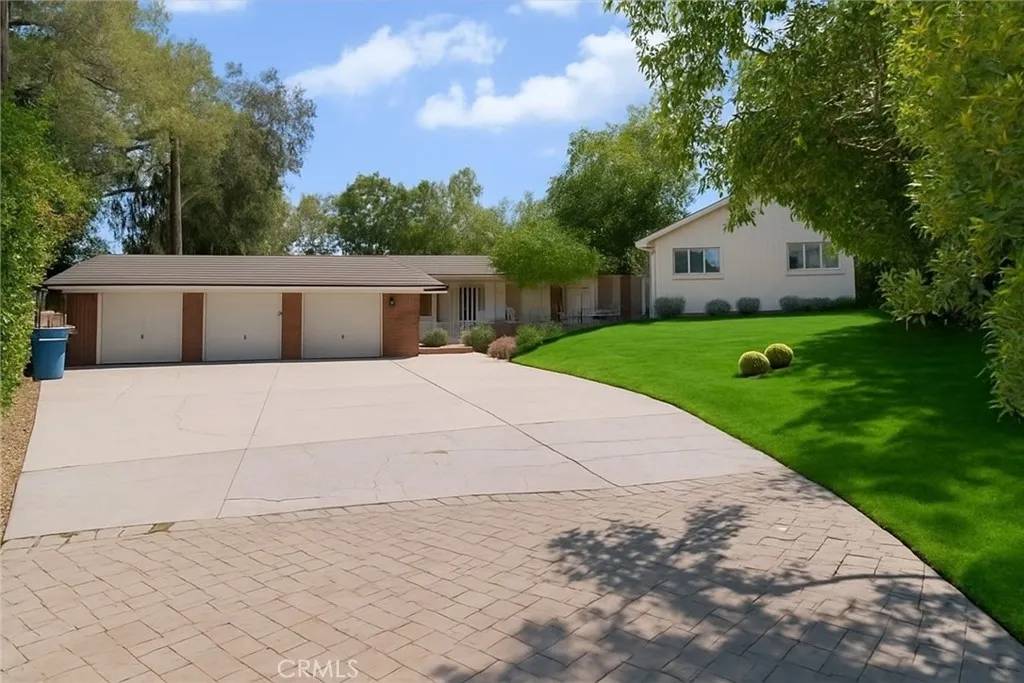 Hidden Hills, CA 91302,23760 Oakfield Road
